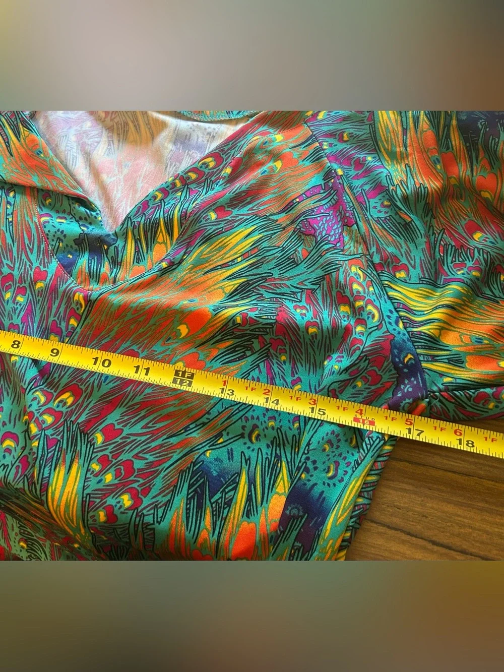Tracy Negoshian Peacock Feather Print Shift Dress S Resort Boho Colorful